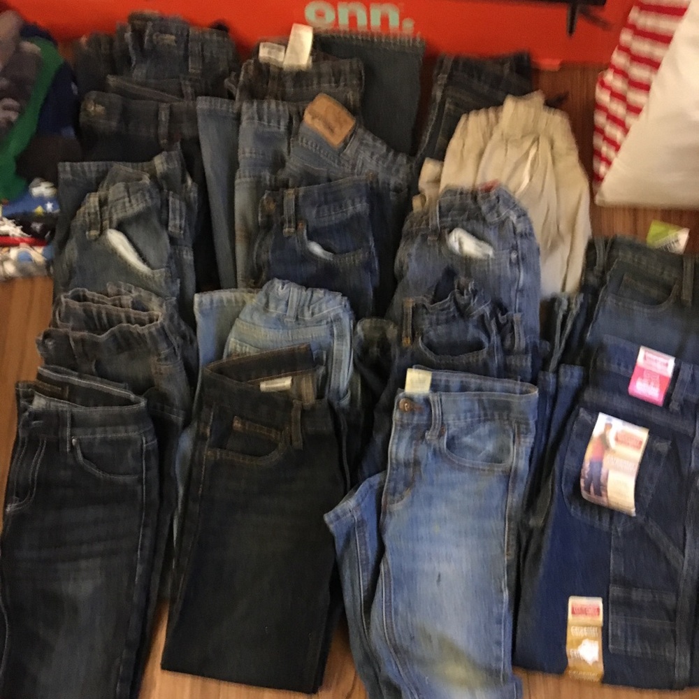17 pairs jeans